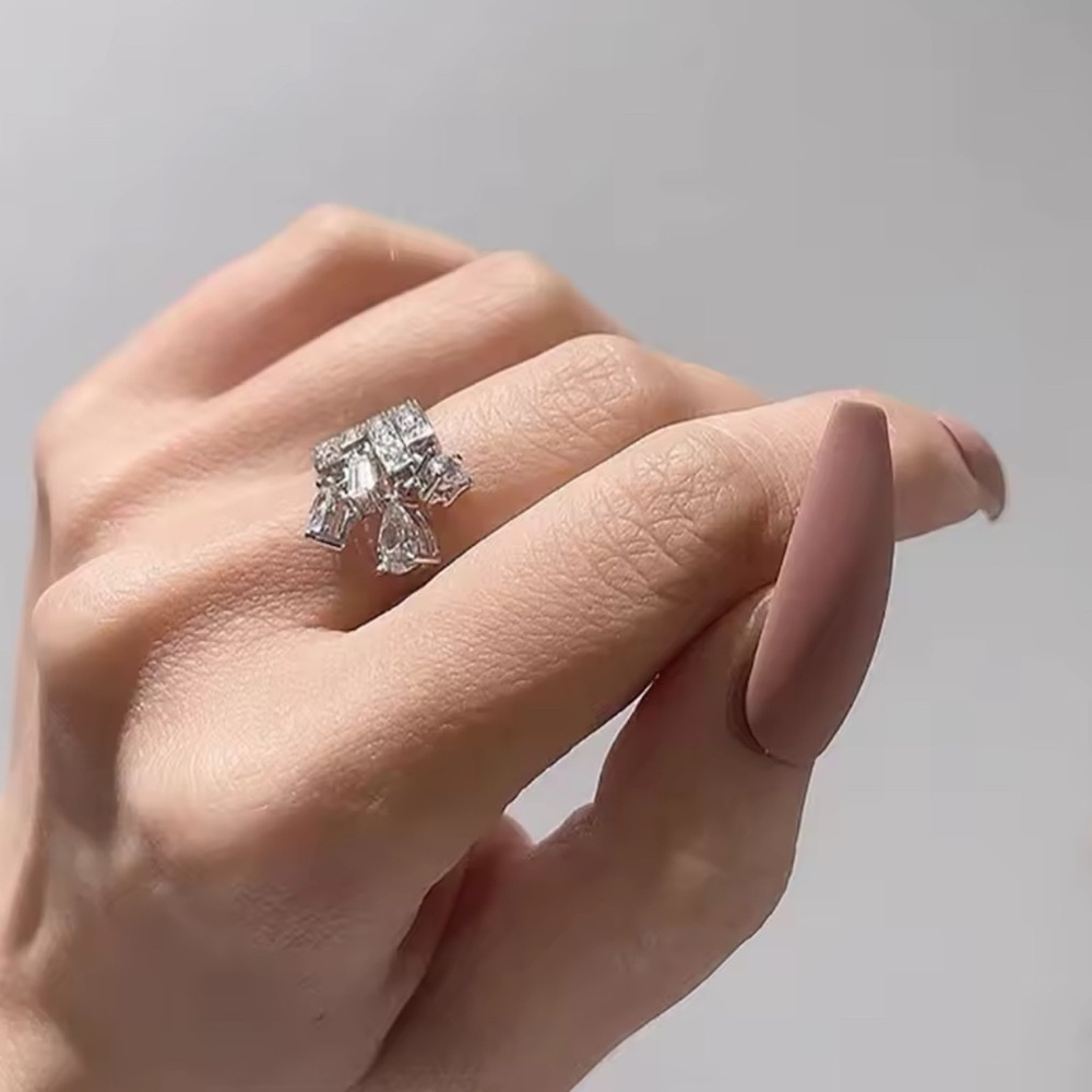 S925 Silver Ring With Gems - Picture 4 of 6